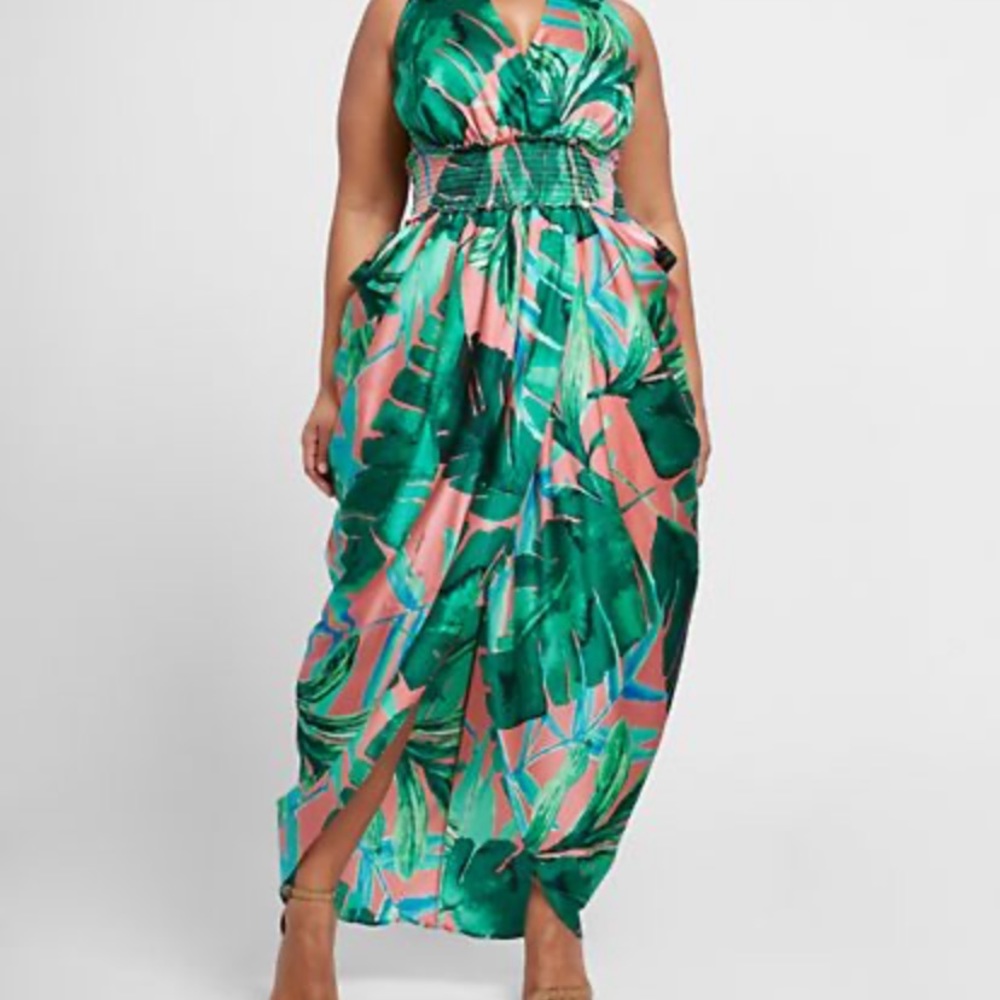 Fashion to figure halter dress